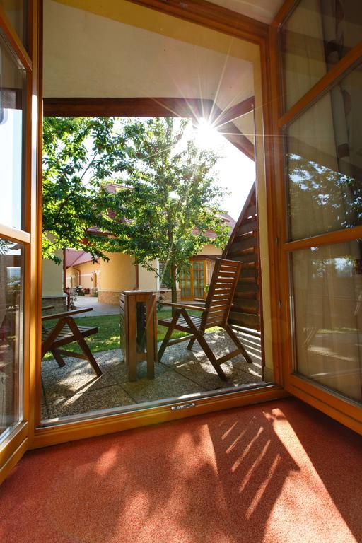 Kehida Hertelendy Haz Kehidakustány Exterior foto